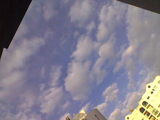 CÉU REVOLTO