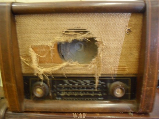 Vou sintonizar meu rádio em sua onda....para ouvir a mais bela canção...